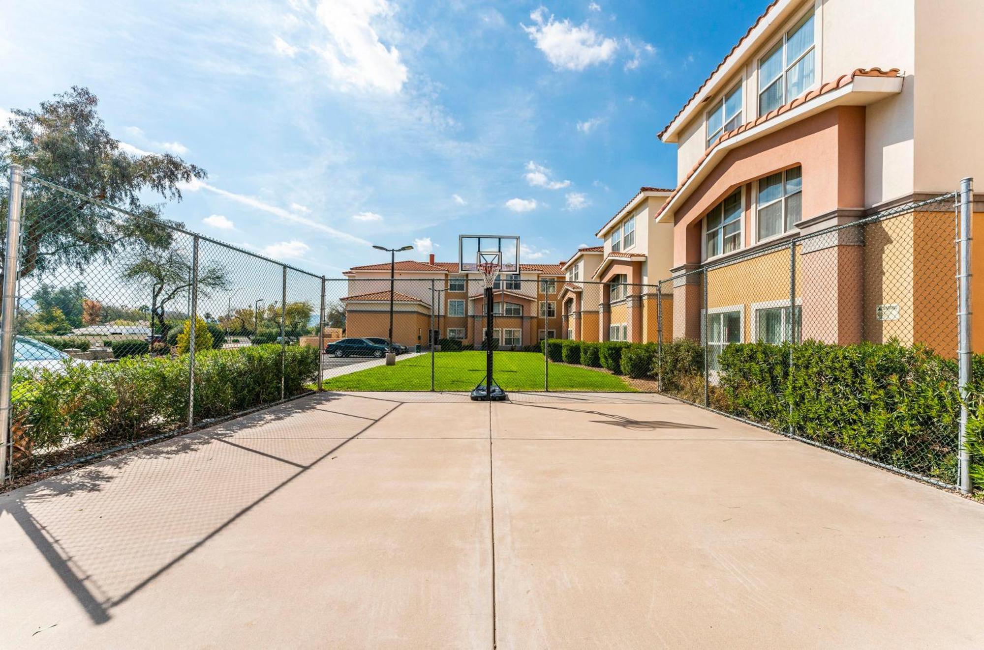 Metro Scottsdale Apartments 1 Bd 1 Ba Premium Exterior photo